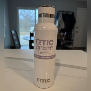 NWT RTIC 20oz Journey Bottle in White Glitter (Holographic)